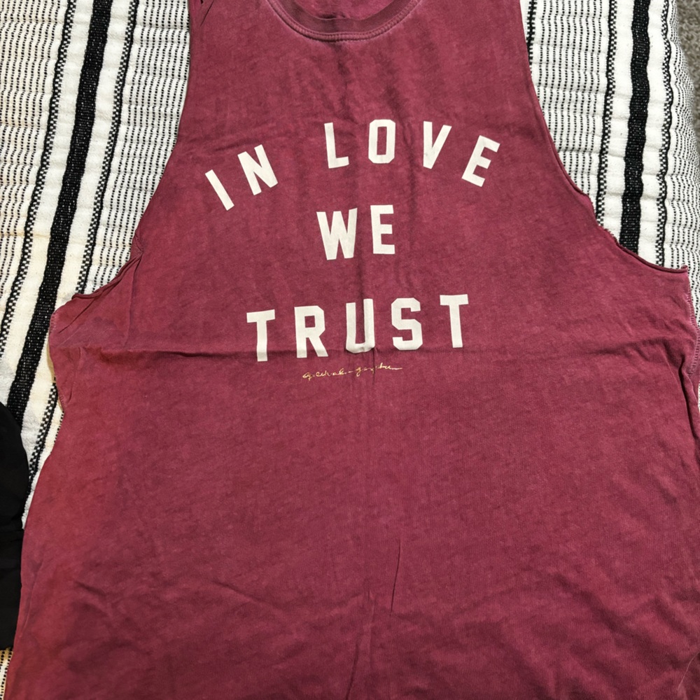 Spiritual gangster top